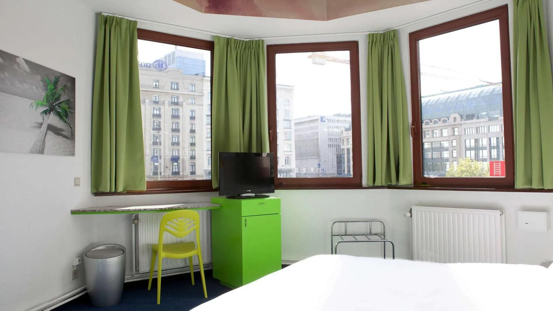 ***  Saint-Josse-ten-Noode Hotel Siru Brussels בלגיה